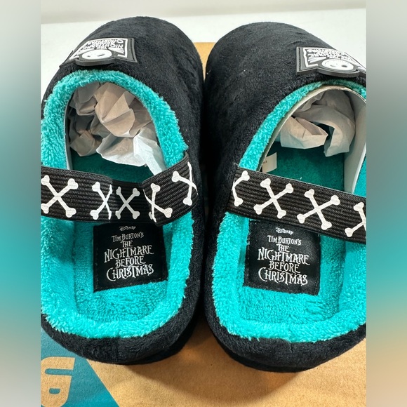 Disney Tim Burton Nightmare Before Christmas Youth Clog Slippers, Size 5 - Picture 9 of 11